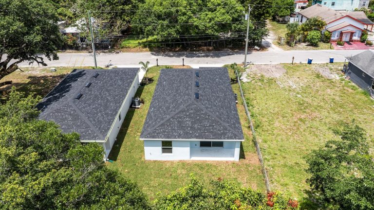 Aerial view of 426 Douglas Court, Fort Pierce